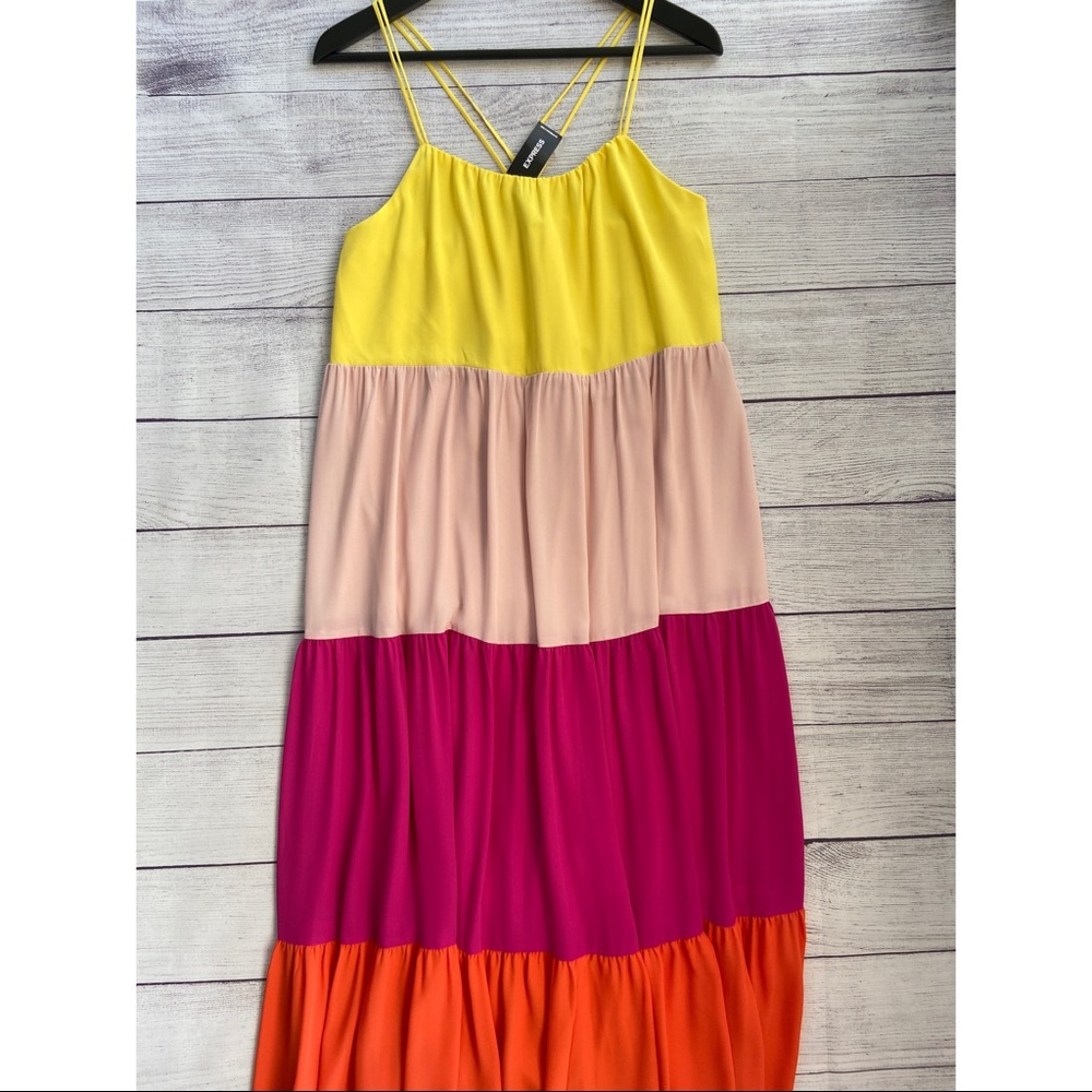 EXPRESS Color Block Maxi Dress - Picture 2 of 12